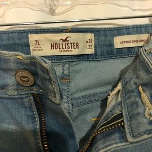 Hollister jeans